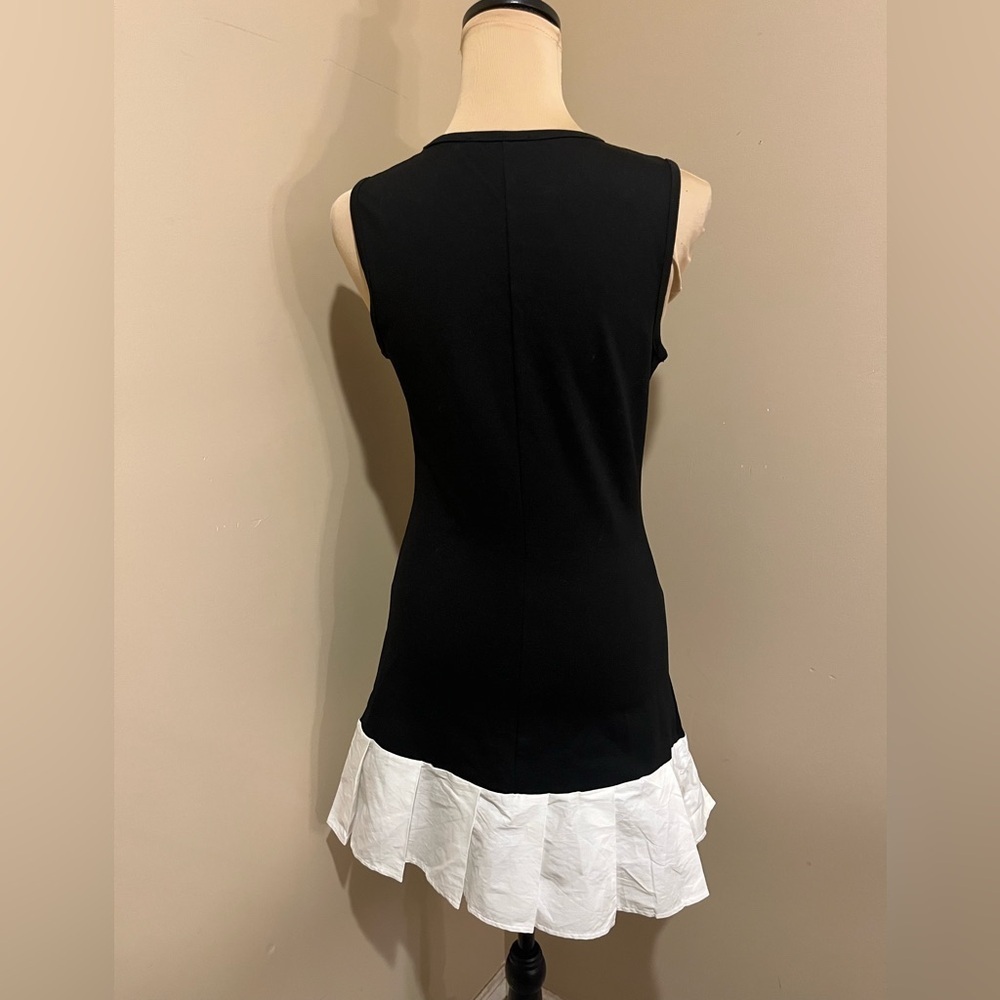 21 Saints Chic Black and White Sleeveless Mini Dress, size Medium - Picture 3 of 7